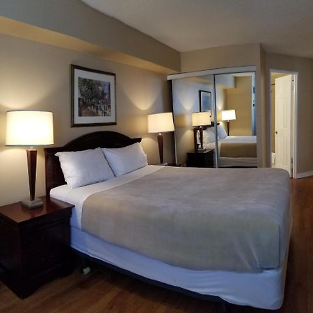 Glen Grove - Conservatory Tower Toronto Ngoại thất bức ảnh
